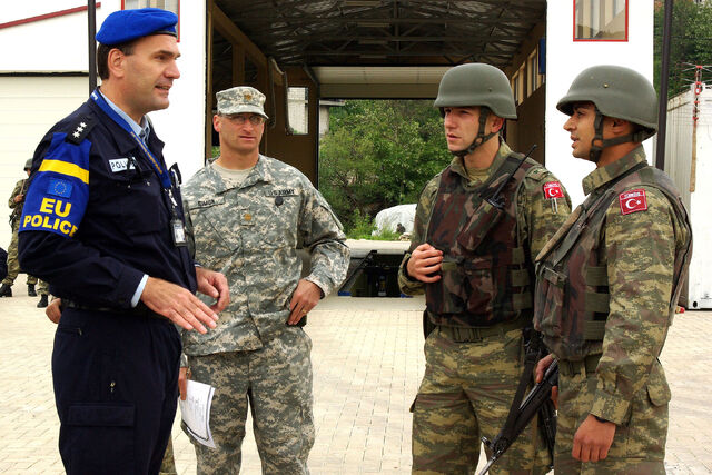 File:Kfor eulex.jpg