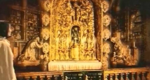 File:Chapel shrine.jpg