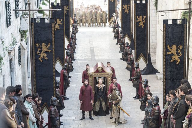 Datei:501 Cersei Sänfte.jpg