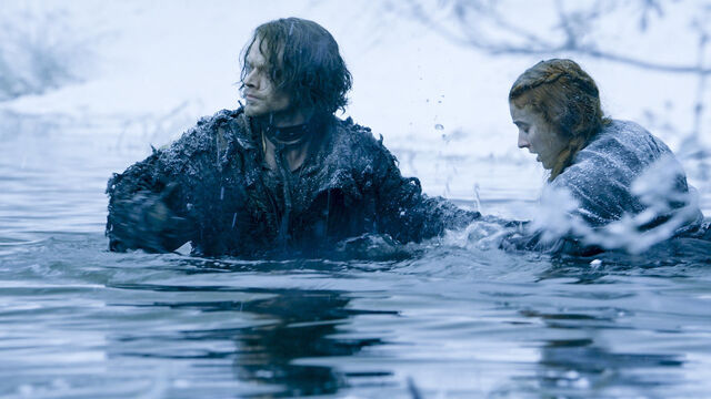 File:Theon Greyjoy S6.jpg