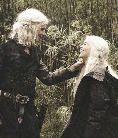 Datei:103LordSchneeBehindTheScenesViserys3.jpg
