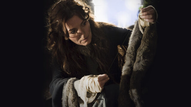 File:Catelyn Stark 1x02.jpg