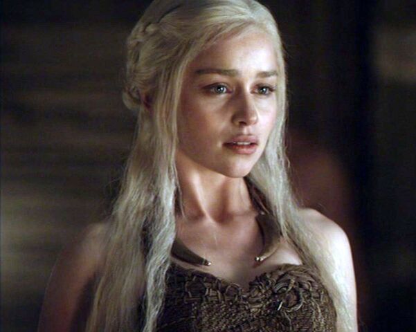 Datei:Daenerys-Targaryen.jpg