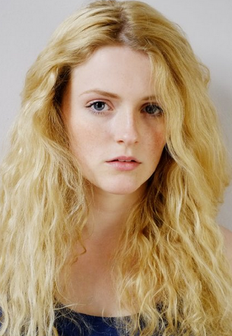 File:Aimee Richardson.png
