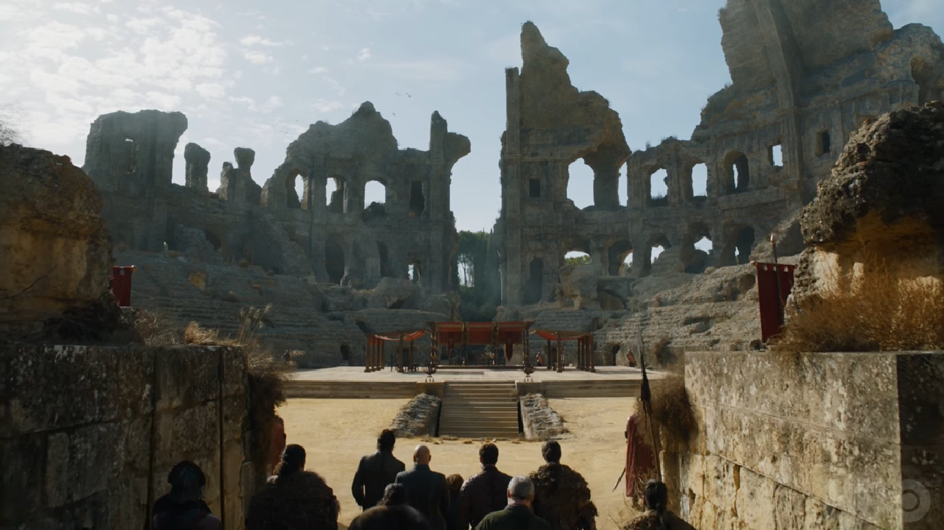 Résultat de recherche d'images pour "sandor clegane dragonpit"