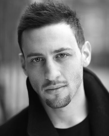 File:Sam Mackay.jpg