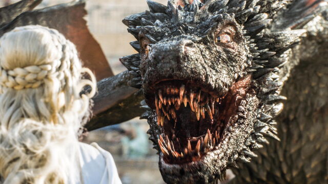 File:Drogon-almost-bites-off-the-head-of-Daenerys-Official-HBO.jpg
