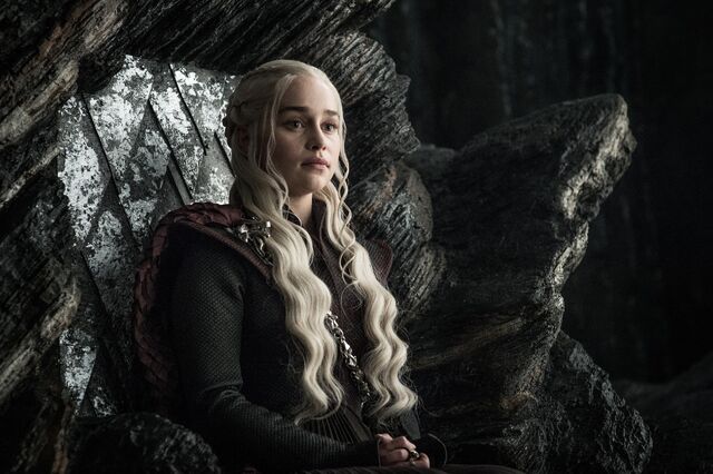 File:Dany Throne TQJ.jpg