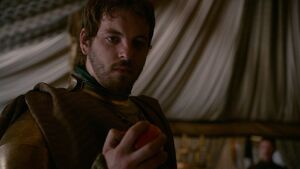 204DerGartenderKnochenRenly1.jpg