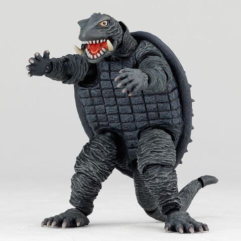 File:Revoltech Gamera 1967.jpg