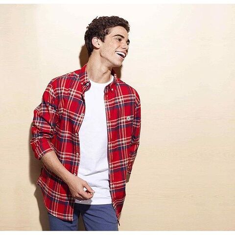 File:Cameron Boyce- 1240739812468944419938041879937595 n.jpg