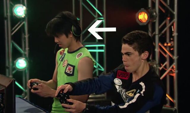 File:Headphones.0.jpg