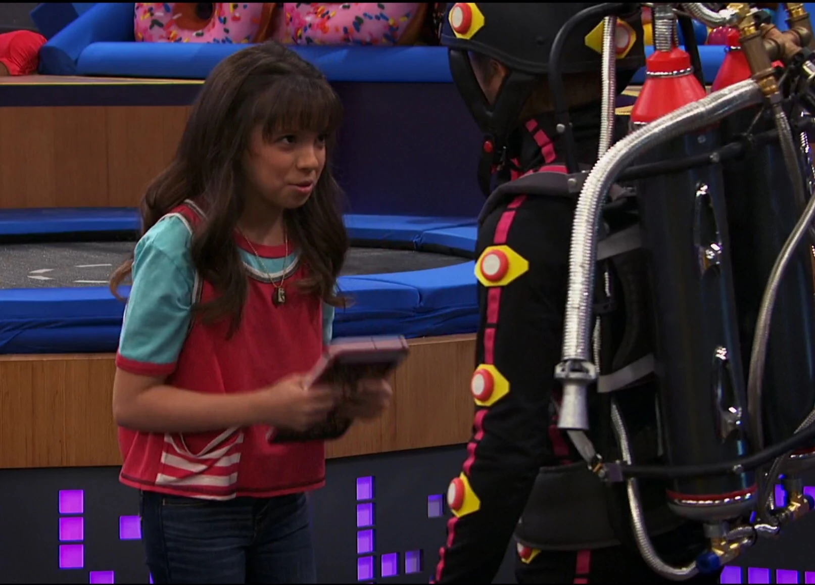 Image Pilotbabe.jpg Game Shakers Wiki Fandom powered by Wikia
