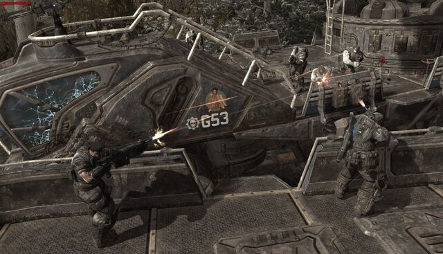 File:GOW2-derrick-v-derrick.jpg
