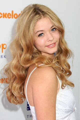 File:Sasha-Pieterse-sasha-pieterse-13290071-1707-2560.jpg