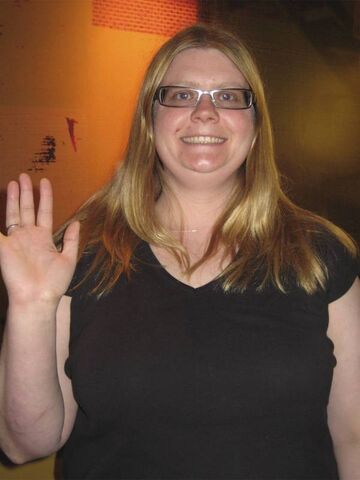 File:Lesliehawthorne.jpg