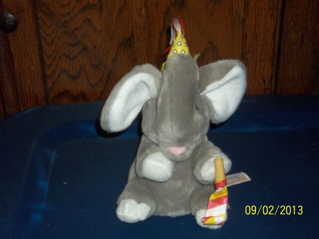 File:Animal alley-Elephant.jpg