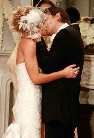 File:Spixiekiss1.jpg