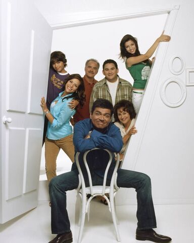File:George-lopez-2002-tv-57-g.jpg