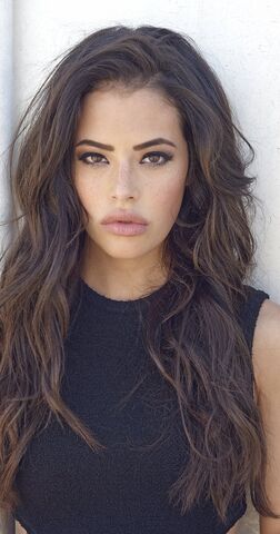 File:Chloe Bridges.jpg