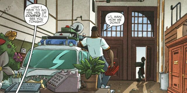 File:FirehouseIDWGarageBay01.jpg