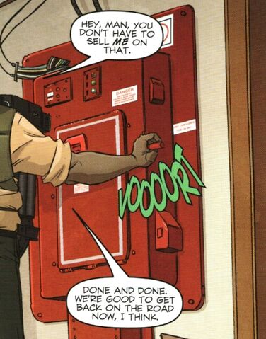File:PortableEctoContainmentUnit.jpg