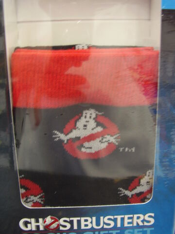 File:GhostbustersAnswerTheCallWalmartSocksGiftSet06.jpg