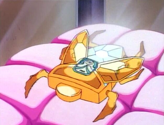 File:GoldenScarab2.jpg