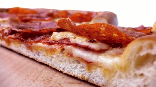 File:PapaJohnsGB2016TVSpot13.jpg