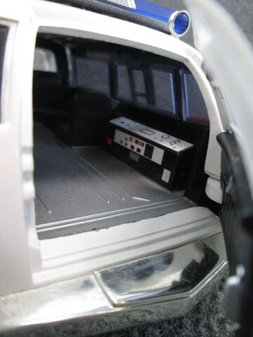 File:Joyride Ecto-1 Diecast14.jpg