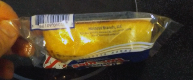 File:Twinkies2PackGB2016PromoByHostessSc03.png