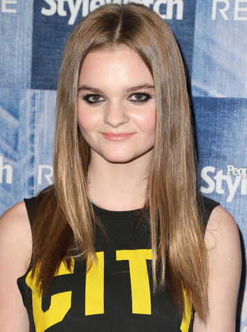 File:Kerris+Dorsey+Arrivals+People+StyleWatch+Denim+dxUyb1OtnTCl.jpg