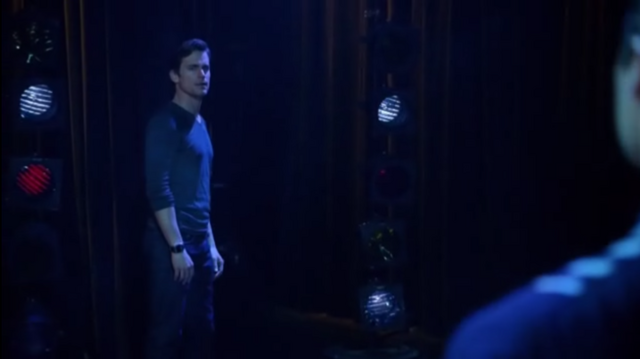 File:BlaineSomebodythatIUsedToKnow25.png