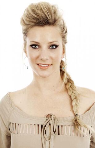 File:Heather-morris-2.jpg
