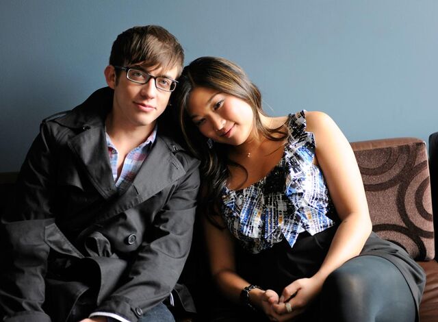 File:Kevin and jenna 15.jpg