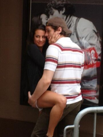 File:BFF-lea-michele-and-jonathan-groff-15078353-480-640.jpg