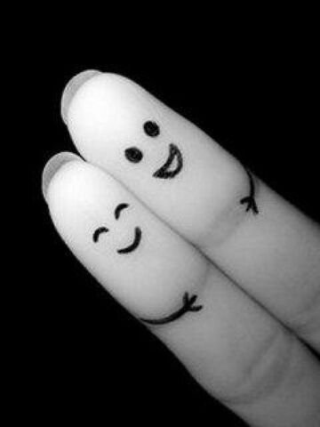 File:Fingers-hug-wallpaper1.jpg