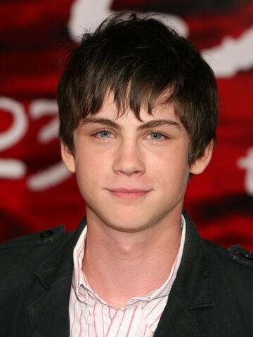 File:Logan-lerman-0.jpeg