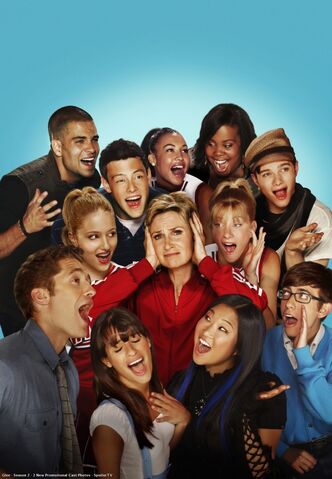 File:Glee .jpg