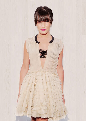 File:Lea+Michele+tumblr l3qwy1wkj61qzfdvco1 500.jpg