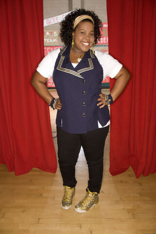 File:Glee-glee-6211607-1707-2560.jpg