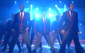 File:300px-GladYouCameGlee.png