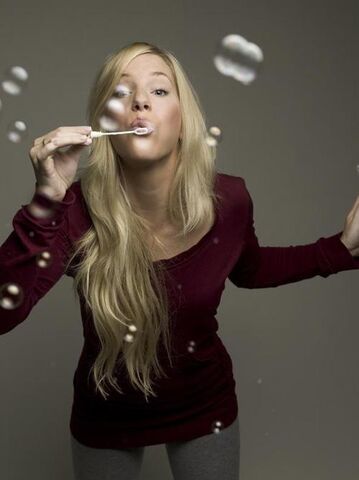 File:600full-heather-morris.jpg