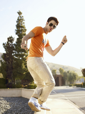 File:Tumblr m6dket7NBw1r4gxc3o1 400.png