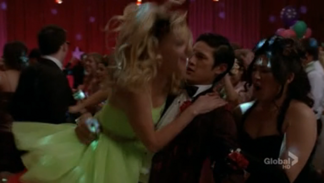 File:GleeFriday35.png