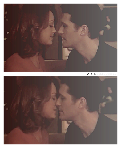 File:WemmaAlmostKiss.png