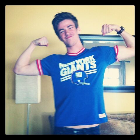 File:Grant-Gustin-grant-gustin-29170794-612-612.jpg