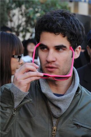 File:Dc pink sunglasses.jpg