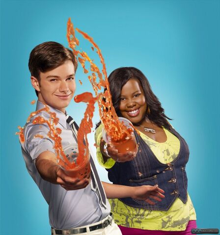 File:Kurt & Mercedes Slushie.jpg