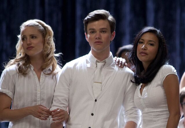 File:Quinn, Kurt and Santana.jpg